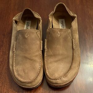 OluKai Men's Tan Leather Slip-On Loafers